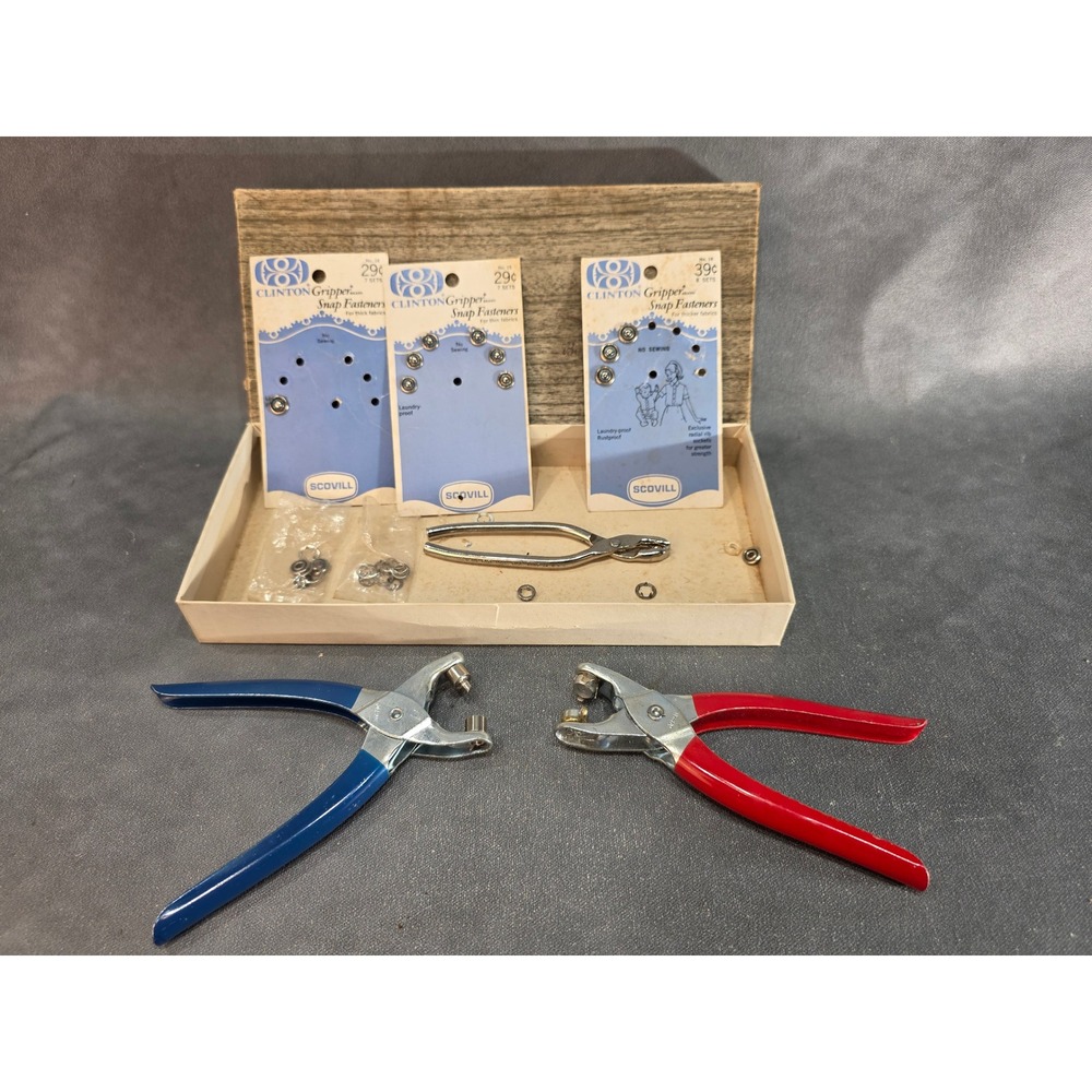 Vintage Scovill Clinton Gripper Snap Fastener Set Pliers & Hardware with Box